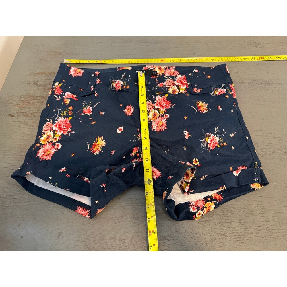 Torrid Navy Floral Chino Shorts Womens 18 Cuffed Mid Rise Stretch Cotton Blue - Picture 2 of 5